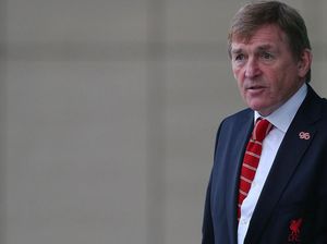 Legenda Liverpool Kenny Dalglish Positif Corona