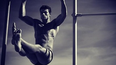 Body Goals Banget! Pria-pria Tampan dan Kekar dari Timur Tengah