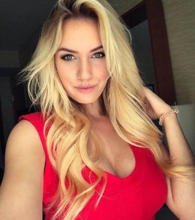 Memiliki wajah cantik dan tubuh seksi, Paige kerap membuat penggemarnya salah fokus. Selamat hari Valentine Paige, kamu dikagumi banyak orang, termasuk olehku, kata netizen. Jadilah Valentine-ku Paige, tambah yang lain. Foto: Dok. Instagram/_paige.renee