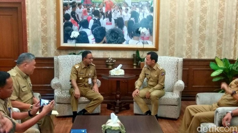 Anies Sambangi Kantor Wali Kota Bogor, Bima Arya: Ini Sejarah Anies Sambangi Kantor Wali Kota Bogor, Bima Arya: Ini Sejarah