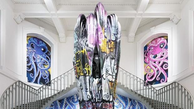 Pameran Tunggal Takashi Murakami Tampilkan Karya Tiga Dekade