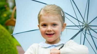 Foto: Cantiknya Estelle, Putri Cilik dari Kerajaan Swedia