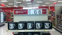 Harganya mirip dengan angka 666, di bawahnya dijelaskan lagi kalau itu angka favorit Satan. Istimewa/Berodpanda