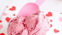 Wow! Strawberry ice cream. Bukan hanya enak, es krim ini juga cantik dan pastinya terbuat dari bahan alami. Foto: Istimewa