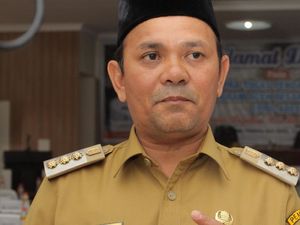Larang LGBT Kerja di Salon, Bupati Mawardi: Sosialisasi 1 Bulan