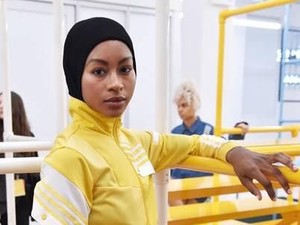 Adidas Tampilkan Model Berhijab di New York Fashion Week 2018