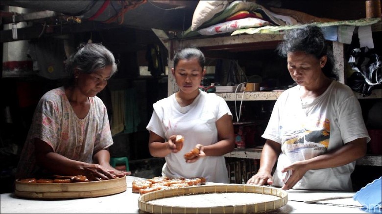 Harga Ketan Mahal, Produksi Kue Keranjang di Solo Tak Maksimal Harga Ketan Mahal, Produksi Kue Keranjang di Solo Tak Maksimal