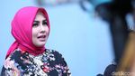 Berhijab, Kartika Putri Makin Cantik