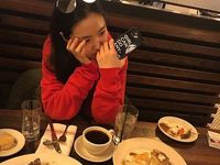 Ada Bungkus Rokok di Foto yang Diunggah, Naeun 'A PINK' Picu Kontroversi