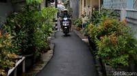 Lokasi tersebut berada di sebuah gang permukiman warga di, Jatinegara, Jakarta.