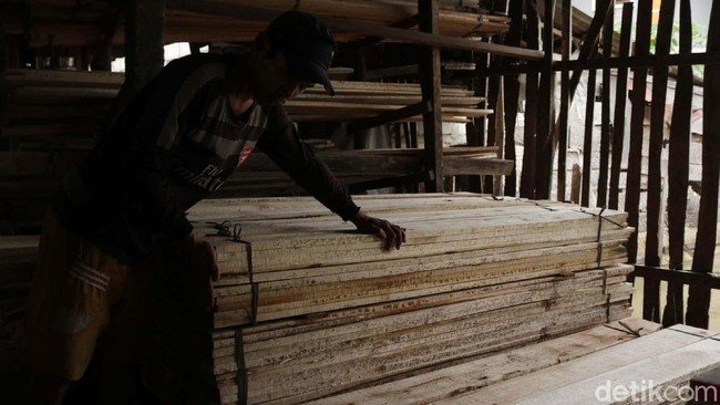 Aneka Bisnis Kayu yang Bikin Tajir Melintir