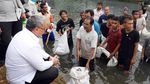 Mendes Eko Sandjojo Tinjau Program Padat Karya di Ambon