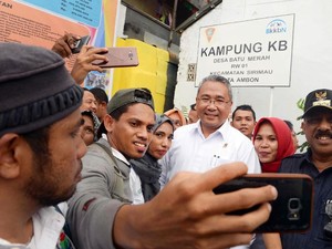 Jelajah Desa Sumbar, Kemendes Salurkan Bantuan Rp 2,5 Miliar