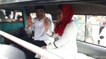 Foto: Beda Gaya Khofifah-Emil dan Gus Ipul-Puti Ambil Nomor Urut