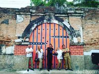 Berfoto bersama (Raja Adil/detikTravel)