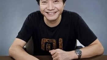 Di tahun 1992, Lei bergabung di perusahaan software di Kingsoft dan menjadi CEO Kingsoft pada 1998. Setelahnya, beberapa kali dia membangun start-up, salah satunya Joyo.cn di awal booming internet di negeri Tirai Bambu. Foto: istimewa