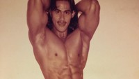 Pria dengan nama lengkap I Gusti Agung Kusuma Yudha Rai ini sebetulnya pernah punya tubuh kurus hingga diberi panggilan Si Cungkring. (Foto: Instagram/ade_rai)