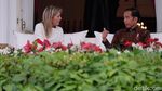 Bincang Hangat Jokowi dan Ratu Maxima di Beranda Istana