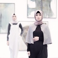 Punya wajah yang unik dan cantik, Fadila Rahma pun sering menjadi model untuk beragam merek hijab fesyen. Sebenarnya dari dulu tidak pernah melabeli diri model, karena nggak PD, cuma dulu pertama kali ditawari jadi model oleh salah satu distro di Bandung dan masih berlanjut sampai sekarang ungkapnya kepada Wolipop (10/02/2018). Foto: Instagram
