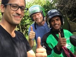 Heboh! Richard Branson Hingga Ratu Belanda Jajal Go-Jek