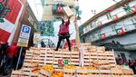 Foto: Festival Perang Jeruk yang Unik di Italia