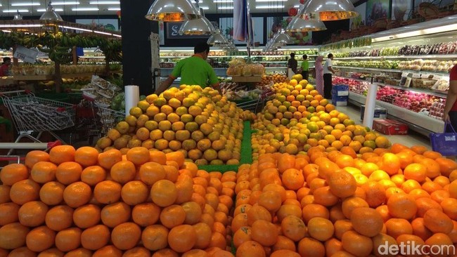 Polemik Izin Impor di Tengah Langkanya Jeruk Mandarin