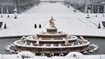 Foto: Kota Romantis Paris Jadi Lautan Salju