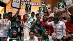 Kemeriahan Pengambilan Nomor Urut Gus Ipul-Puti dan Khofifah-Emil