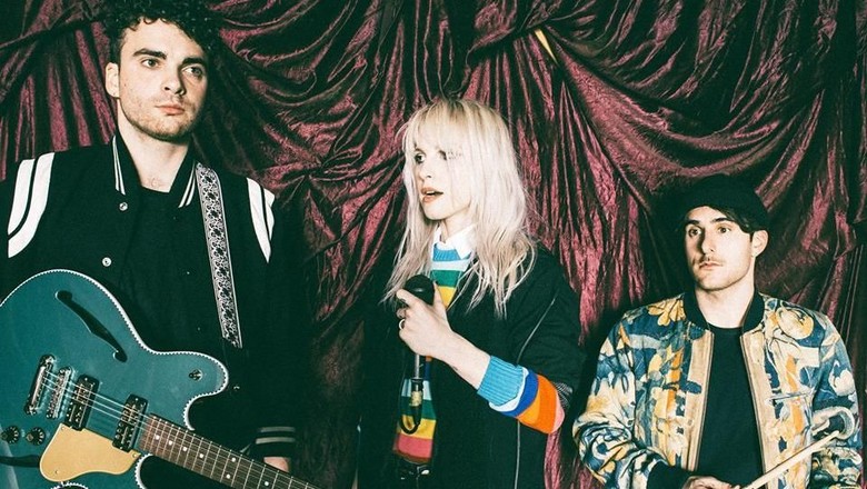 Paramore Batal Konser, Hayley Tulis Sendiri Surat Pernyataannya Paramore Batal Konser, Hayley Tulis Sendiri Surat Pernyataannya