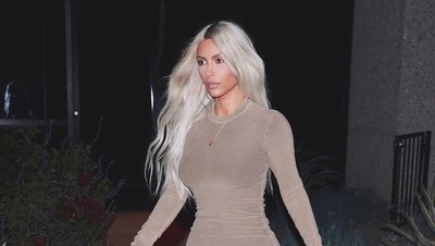 Perubahan Menakjubkan Kim Kardashian, Dulu Gemuk Kini Body Bak Gitar Spanyol