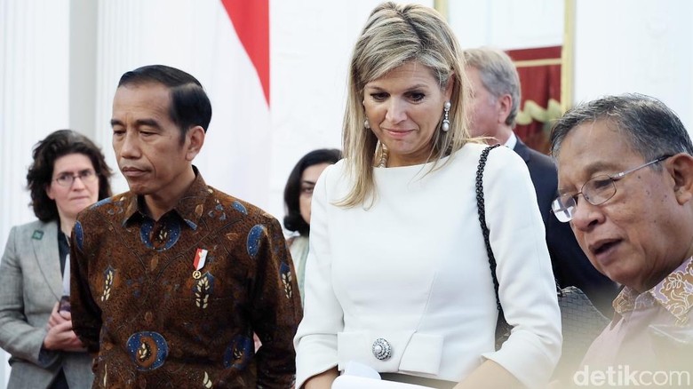 Jokowi Bahas Penyederhanaan Izin dengan Ratu Maxima Jokowi Bahas Penyederhanaan Izin dengan Ratu Maxima