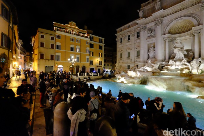 Trevi Fountain di Roma, Italia