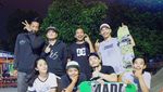 Foto Dinda Kirana, Si Cantik yang Juga Anak Skater