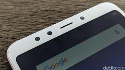 Unboxing Redmi 5, Ponsel Layar Penuh Rp 1,7 Juta