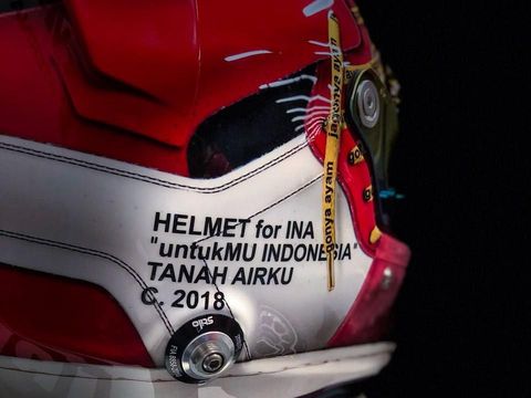 Helm Merah-Putih Sean di Musim 2018