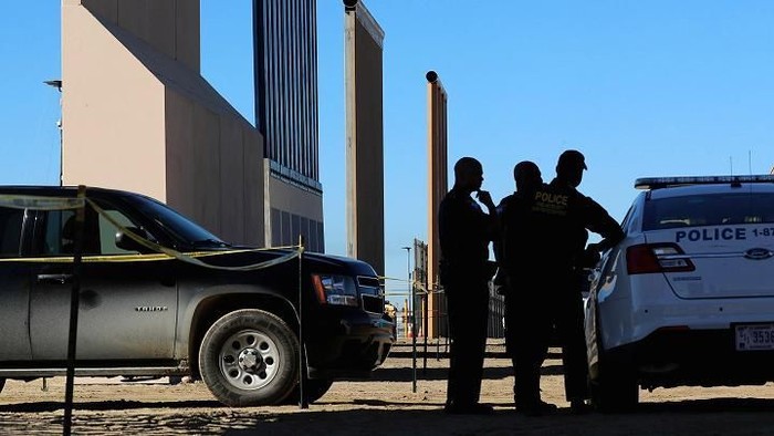 Salah Belok di Amerika Serikat, Sekeluarga Turis Dideportasi