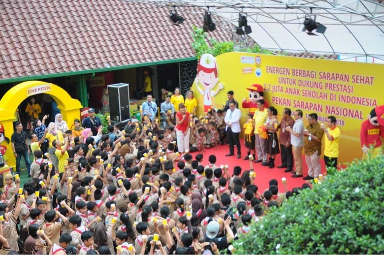 Sarapan Sehat Bernutrisi Dukung Prestasi Anak Sarapan Sehat Bernutrisi Dukung Prestasi Anak