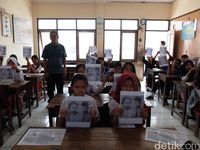 Puluhan Siswa Tulis Surat Cinta Untuk Inggit Garnasih