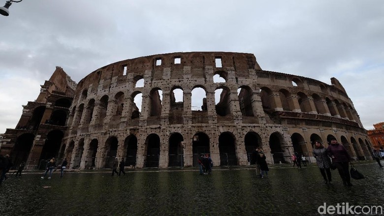 Colloseum Roma di Italia (Ardhi Suryadhi/detikTravel) Colloseum Roma di Italia (Ardhi Suryadhi/detikTravel)
