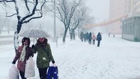 Beginilah saat Pyongyang diselimuti salju (Young Pioneer Tours/Instagram)