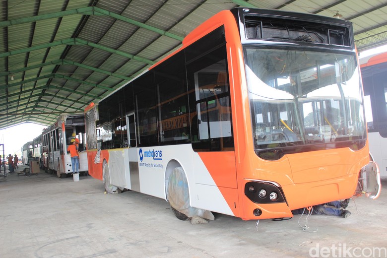 Harga Bus Baru TransJakarta Rp 2 Miliar Lebih per Unit