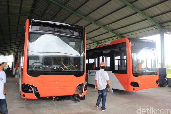 Bus Baru TransJakarta Gantikan Peran Bus Kota