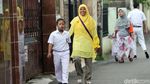 Kisah Ojek Cinta Suharti untuk Anaknya yang Spesial