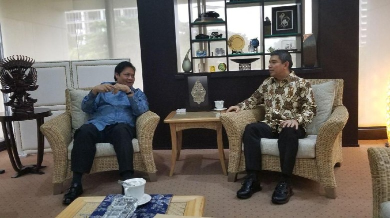 Tinggalkan Hanura, Yuddy Chrisnandi Pulang ke Golkar Tinggalkan Hanura, Yuddy Chrisnandi Pulang ke Golkar