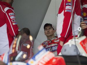 Ducati Akan Pangkas Gaji Lorenzo di Kontrak Baru