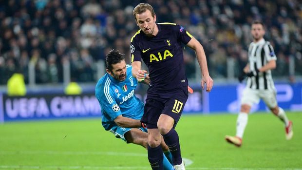 Harry Kane sukses membobol gawang Gianluigi Buffon.