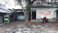 Ruko ini memanfaatkan aset desa. Kades Bagi Agus Pramono mengatakan sudah ada kesepakatan harga, tinggal pembayaran yang belum (Foto: Sugeng Harianto/detikcom)