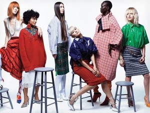 Keren! Agnez Mo Eksis Lagi di Majalah Vogue AS