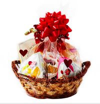 5 Ide Kreatif Bikin Kejutan Murah Saat Valentine
