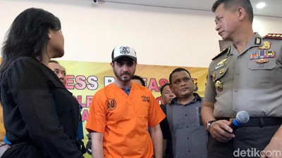Tiga Artis Tertangkap karena Narkoba, Paramore Batal Konser